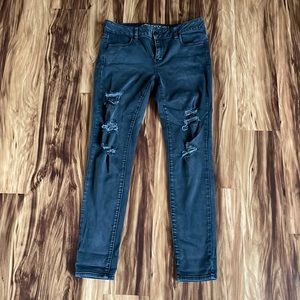 Last chance! Will be donated 6/22! American Eagle Black Jeggings